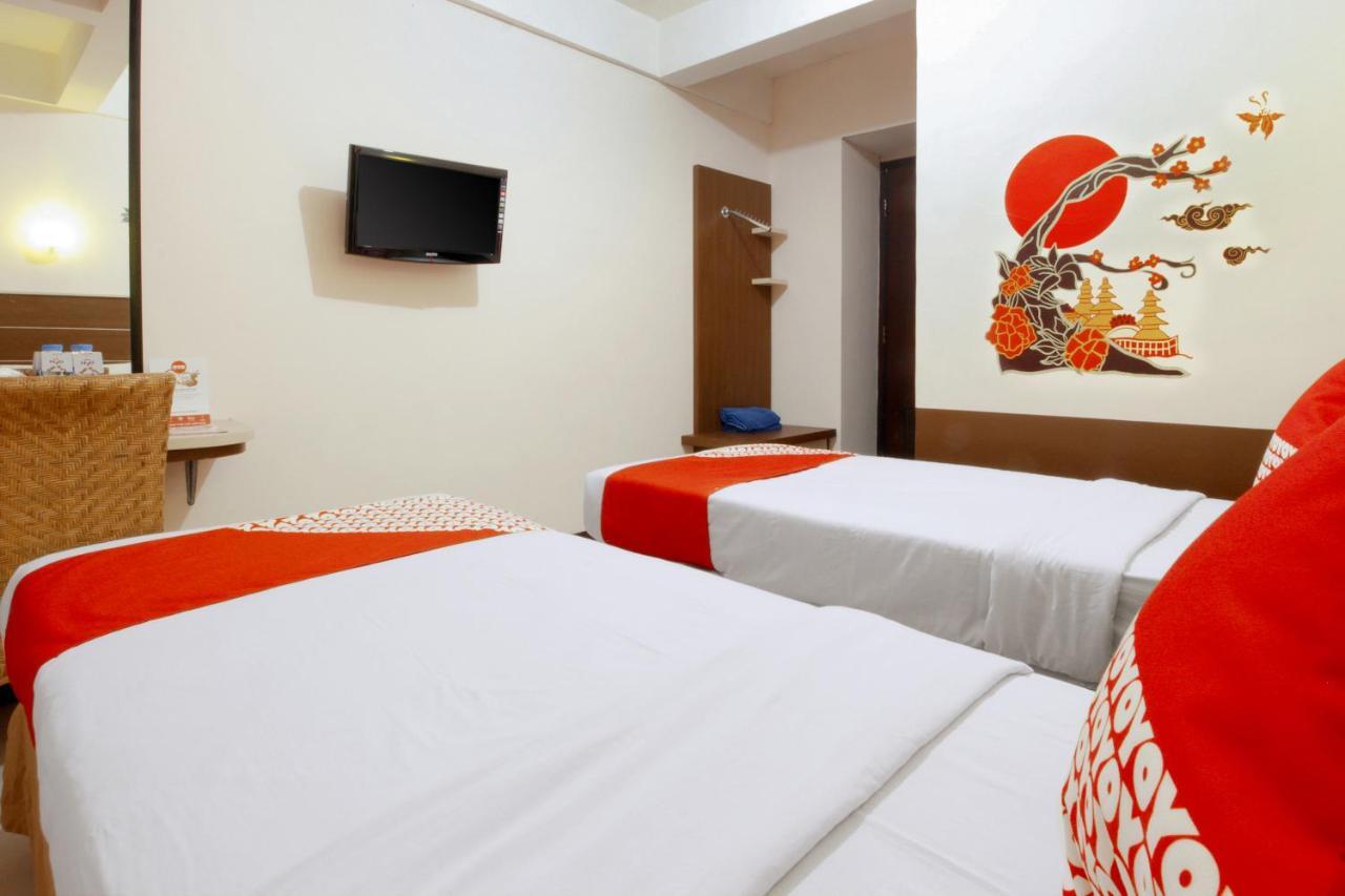 Oyo 167 Dago'S Hill Hotel Bandung Extérieur photo